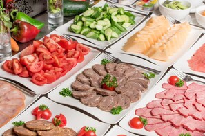 Daily buffet breakfast (USD 25 per person) - Ichan Qala Premium Class Hotel (Tashkent)