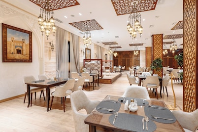 Ichan Qala Premium Class Hotel