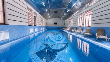 Indoor pool, outdoor pool