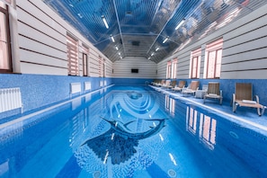 Indoor pool, outdoor pool