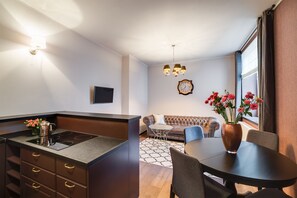 Huoneisto, 2 makuuhuonetta (Glam Grand) | Oleskelualue | LCD-televisio