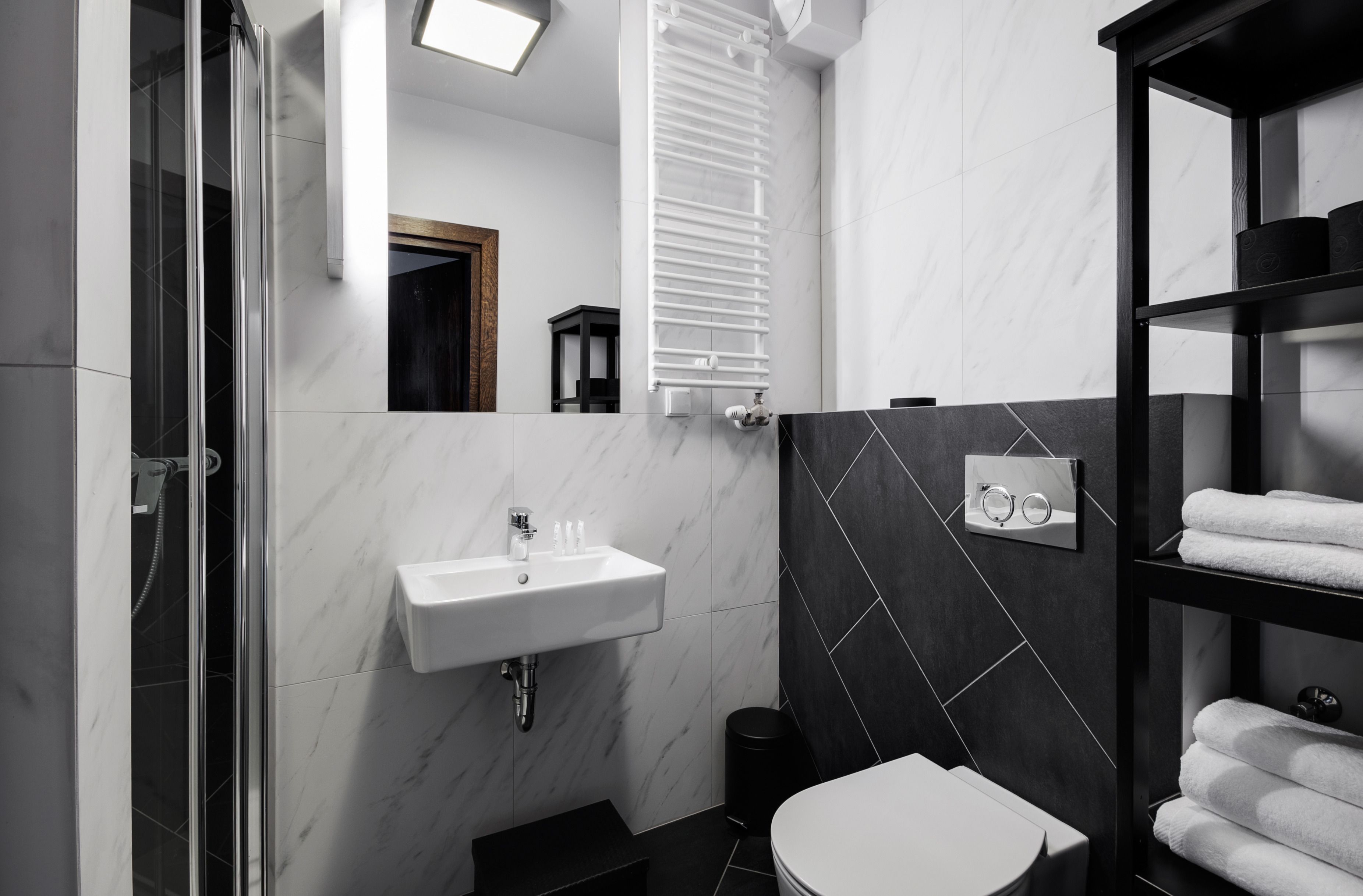 Foto - Too-Good Apartments