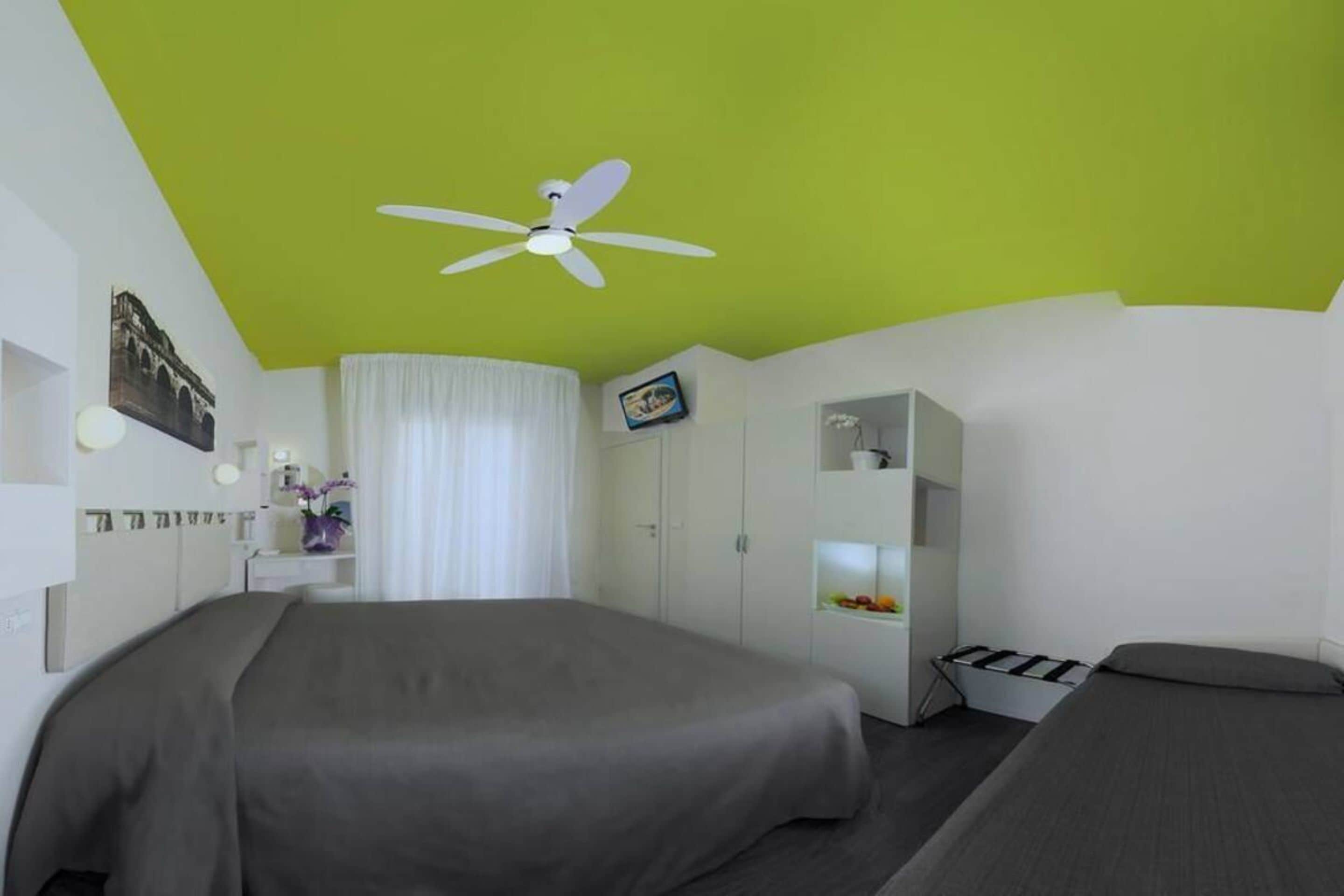 in-room safe, desk, soundproofing, free cots/infant beds