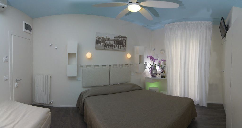 in-room safe, desk, soundproofing, free cots/infant beds