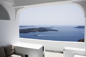 Suite, Jetted Tub, Ground Floor | Terrace/patio - Andronikos Santorini (Santorini)