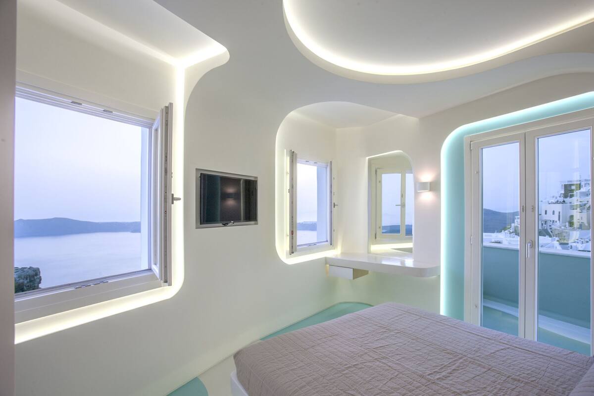Minibar, in-room safe, soundproofing, iron/ironing board (on request)