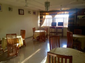 Breakfast area - Crown Premier Hotel (Sakumono)