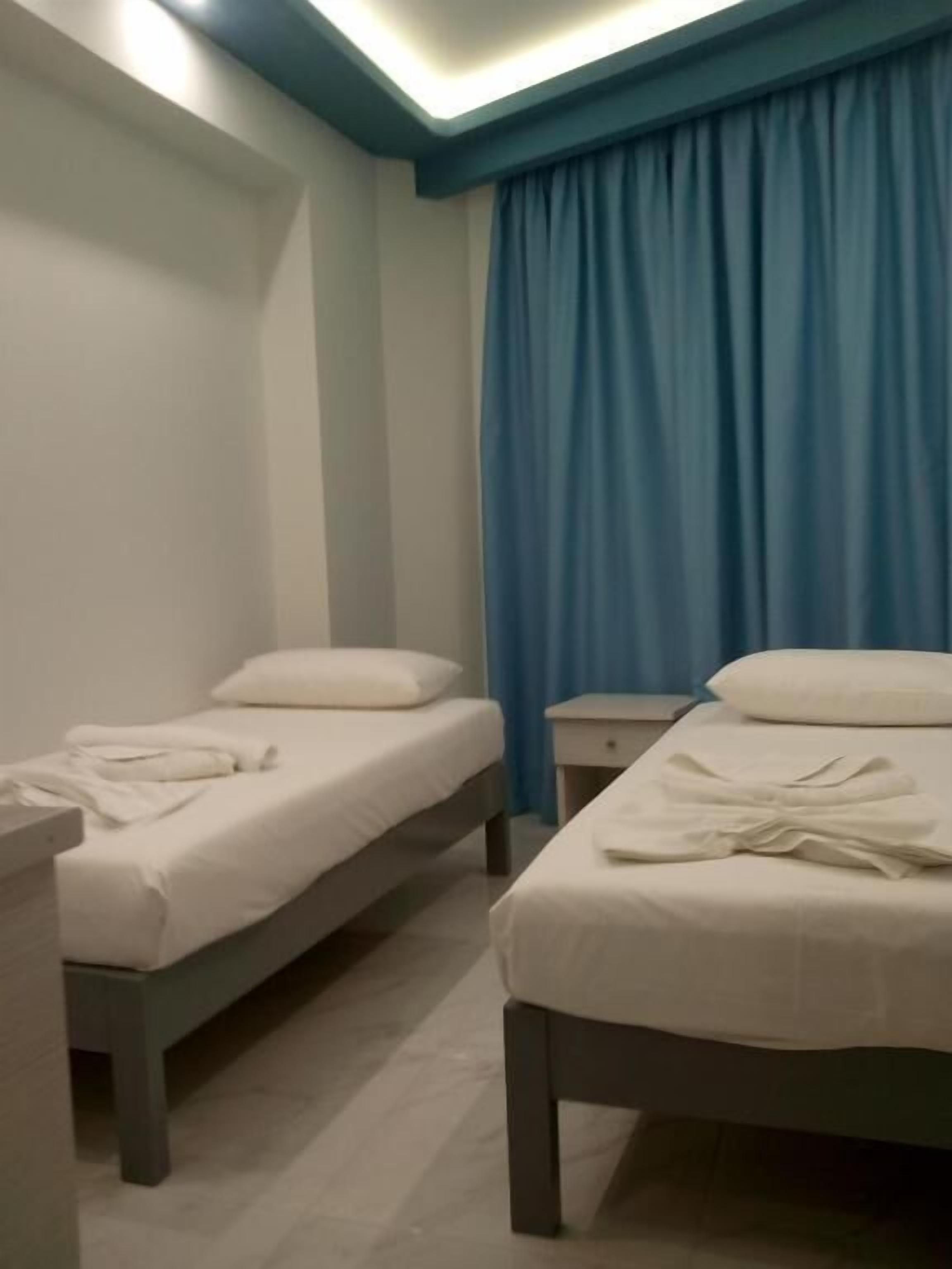 superior apartment | in-room safe, soundproofing, iron/ironing board, bed sheets