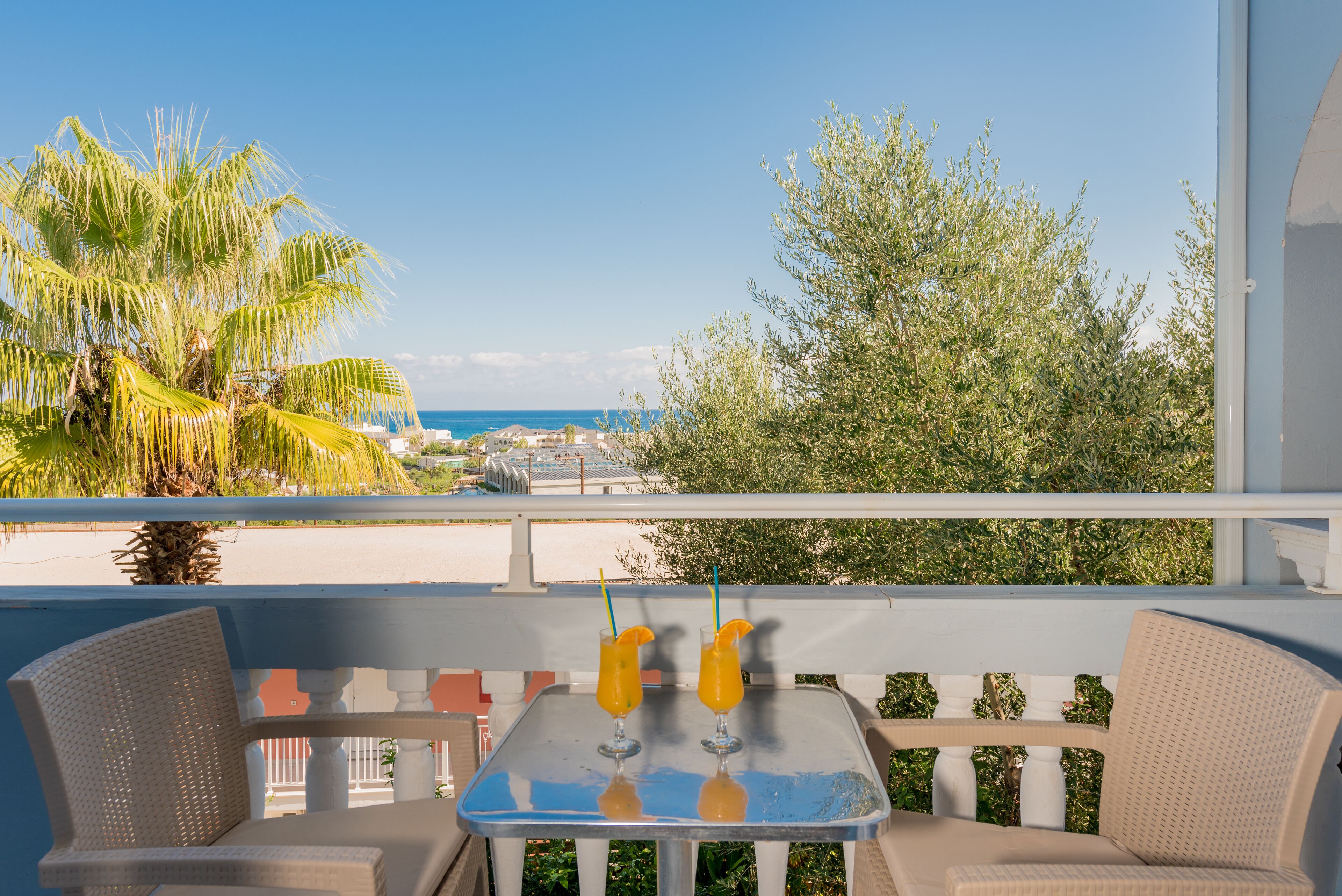 studio, sea view | balcony view