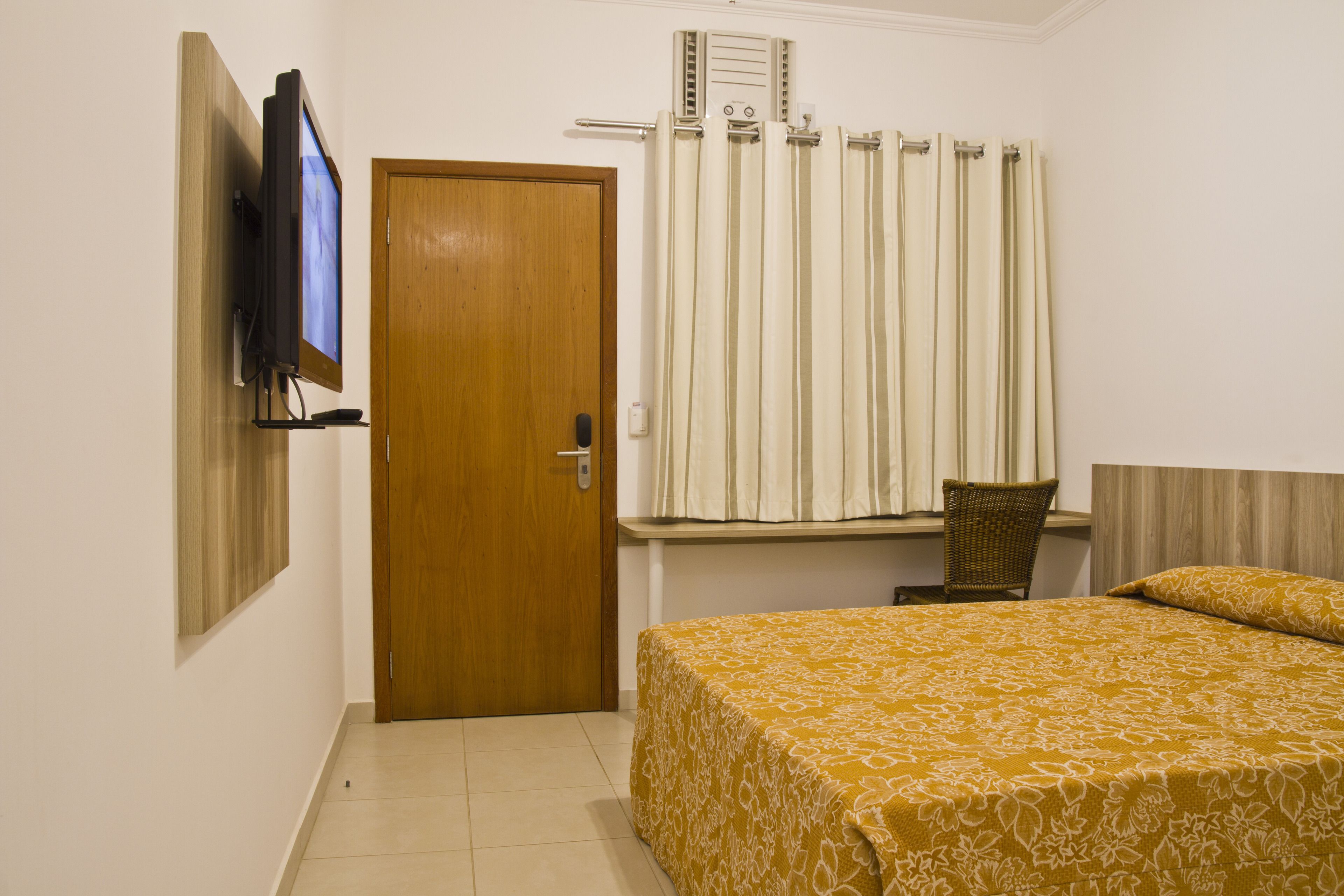 Photo - Eden Park Hotel