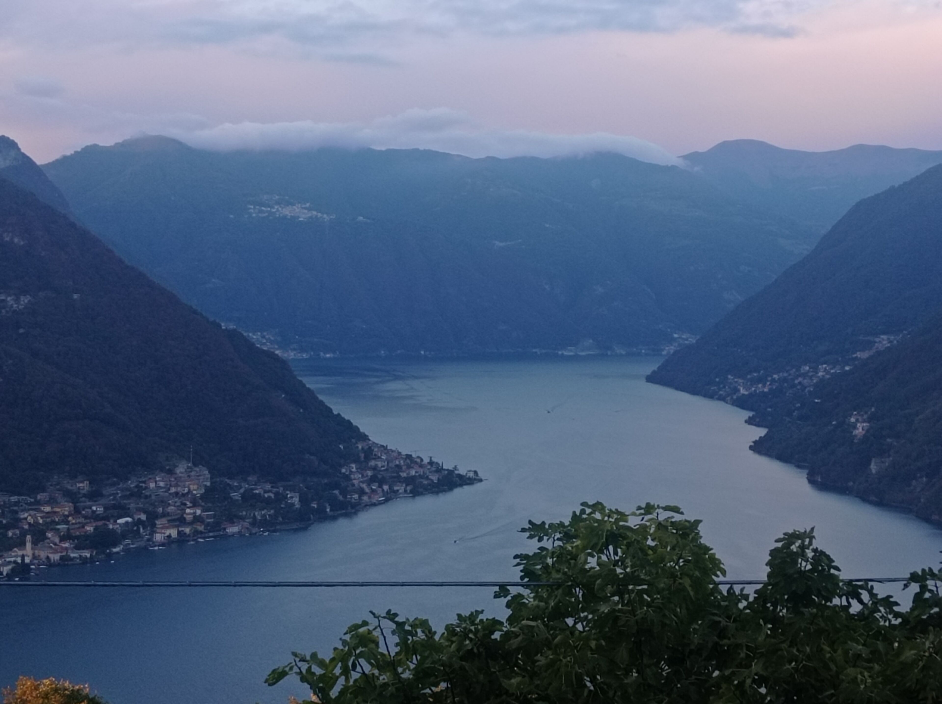 防过敏的被褥、记忆海绵床垫、免费婴儿床、免费 WiFi