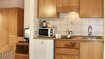Studio, Mountain View | Private kitchen