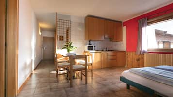 Apartment, 1 Bedroom, Mountain View | View from room
