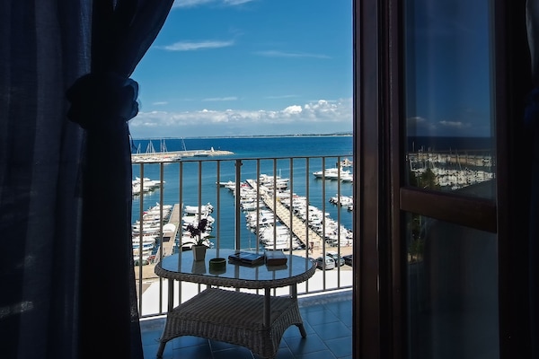Comfort Room, Ocean View | Balcony