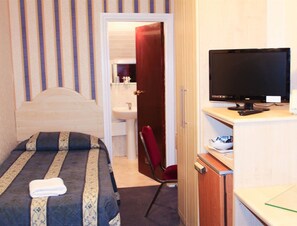 Single Room, Ensuite (Shower)