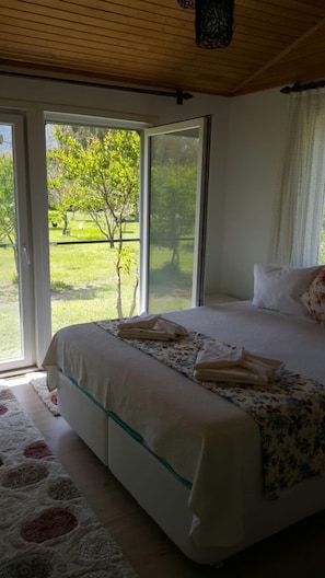 Deluxe Villa, 2 Bedrooms | Free WiFi - Esralina Pension (Kemer)