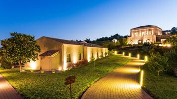 Front of property - evening/night