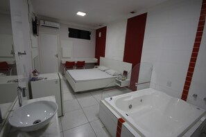 CONFORT  | Private spa tub