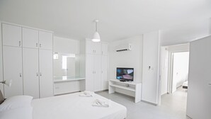 Villa, 5 Schlafzimmer, eigener Pool | 5 Schlafzimmer, Zimmersafe, schallisolierte Zimmer