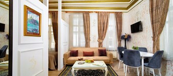 Alhambra Apart Hotel