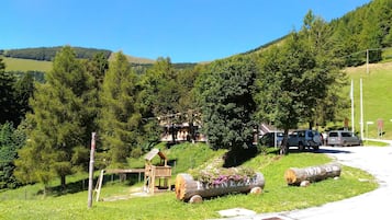 Außen-Kinderspielplatz