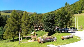 Children’s play area – outdoor - Residence Miravalle e StellAlpina (Valdobbiadene)
