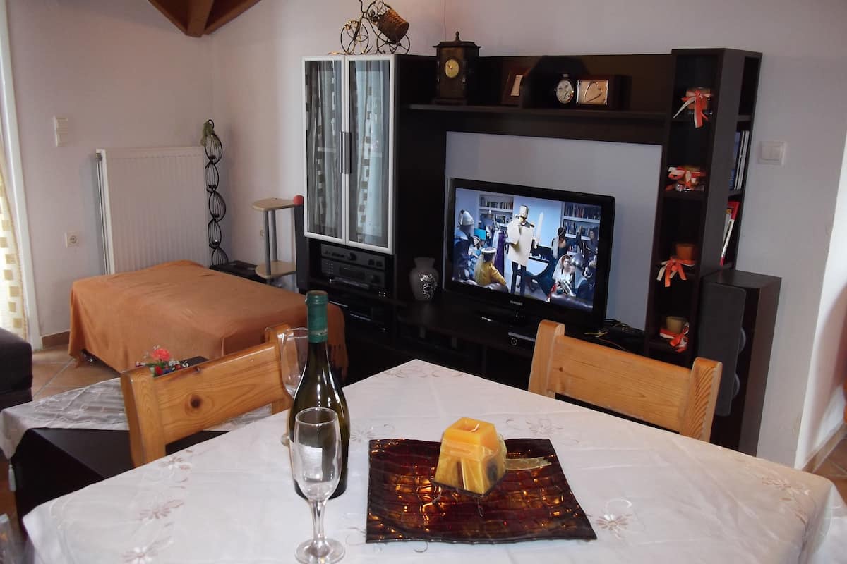 Apartment, 2 Bedrooms, Sea View | Living area | Plasma TV