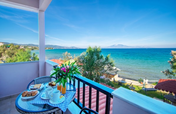 Studio, Sea View | Terrace/patio - Psarou Studios (Zakynthos)