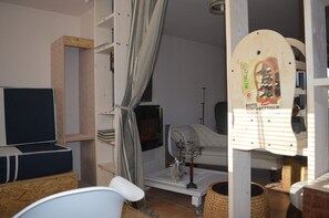 House, 2 Bedrooms | Living area | Flat-screen TV, video game console, DVD player - Penelope Luxury Bungalow (Pallini)