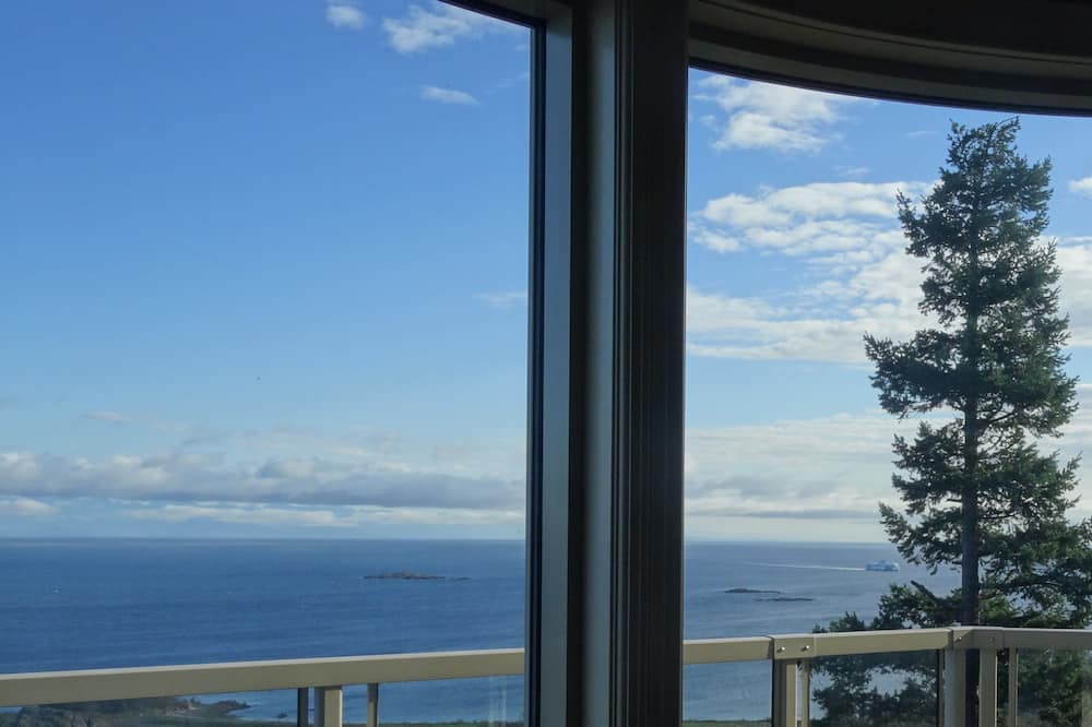 Gibralter Rock Ocean View B&B