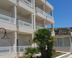 Fachada de la propiedad