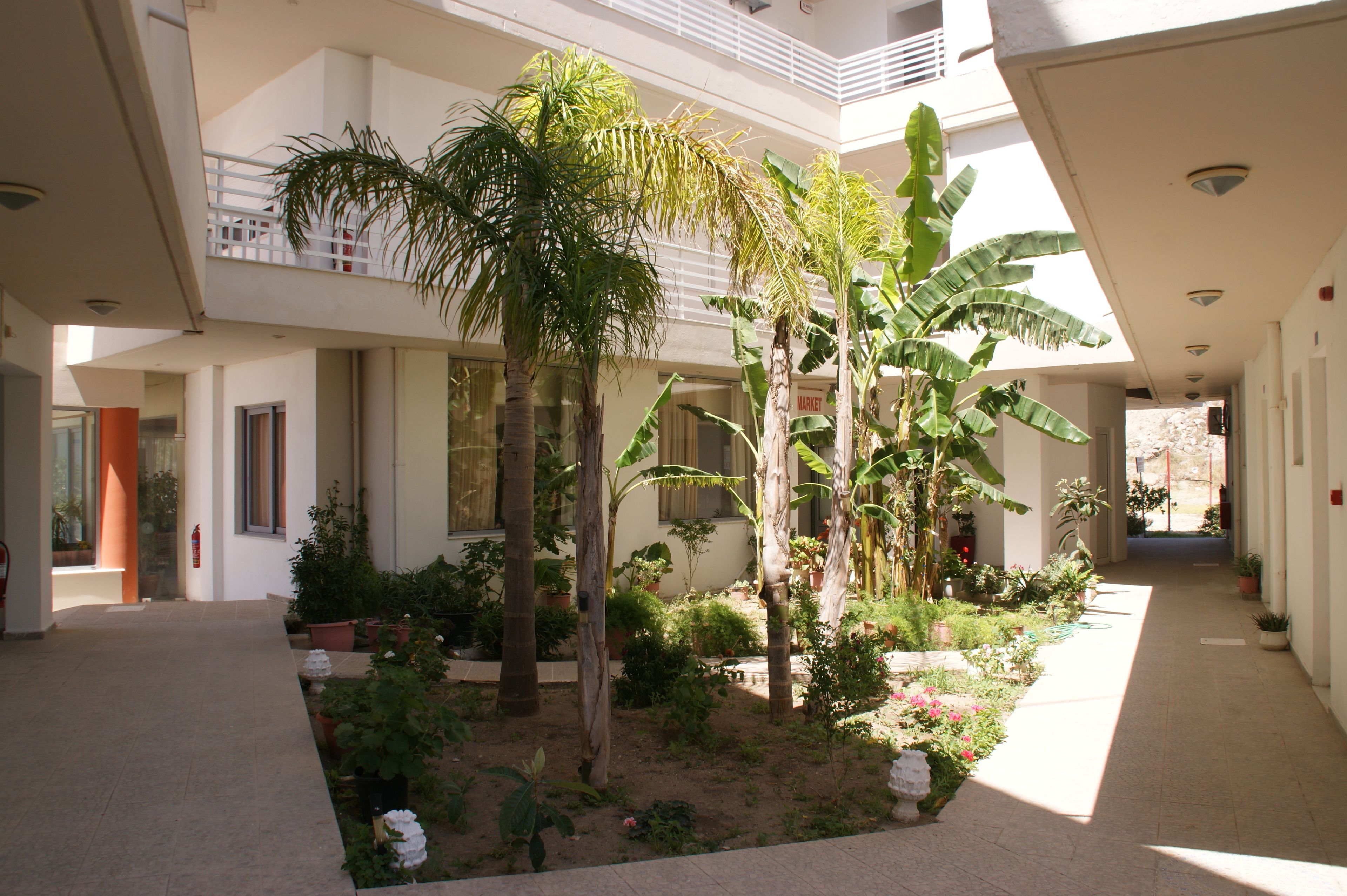 Studio Standar (for 2) | Detail eksterior