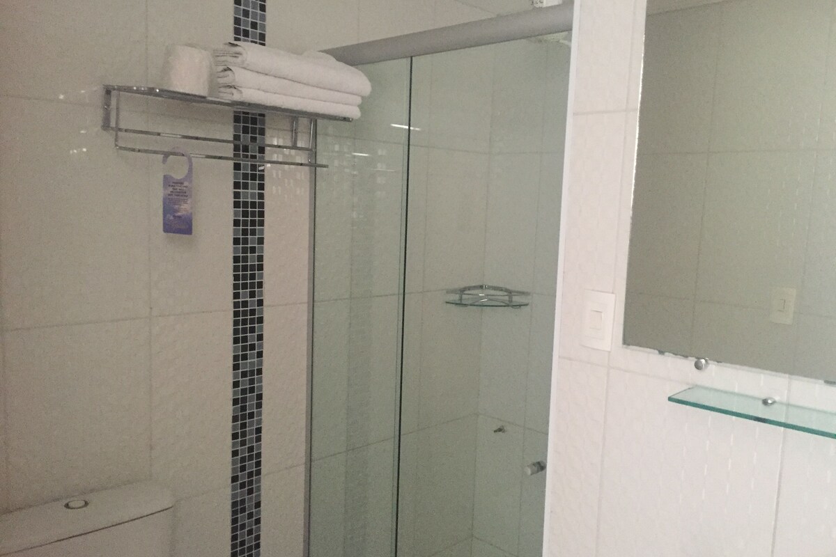 Bathroom | Shower, free toiletries, towels