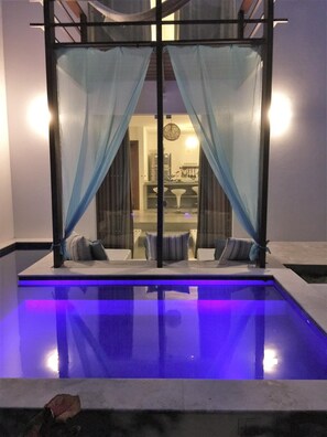 Alberca al aire libre