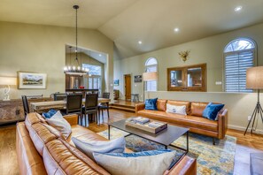 Stue | Smart-tv, pejs, gulvvarme