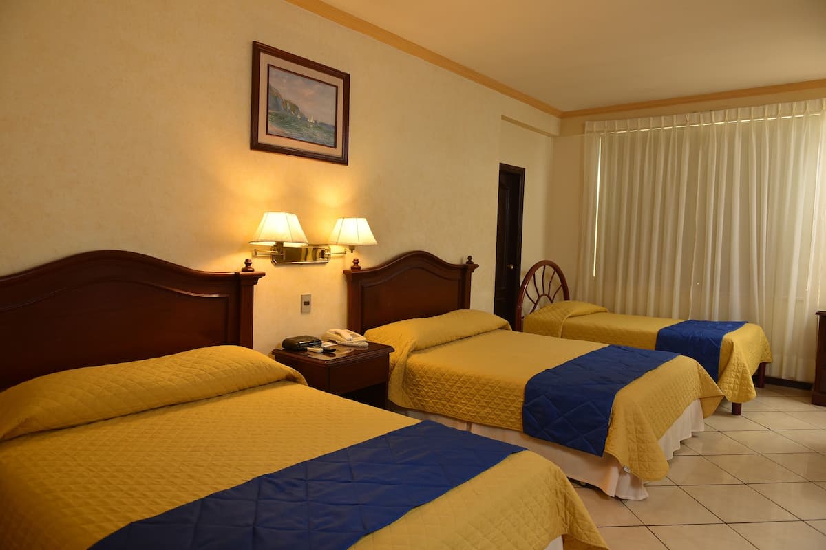 Habitacion Triple