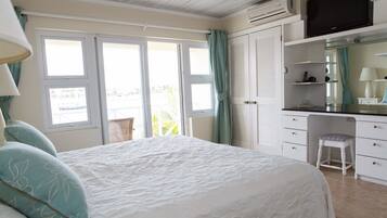 1 bedroom, iron/ironing board, free WiFi