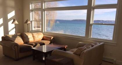 The Villa on Suttons Bay