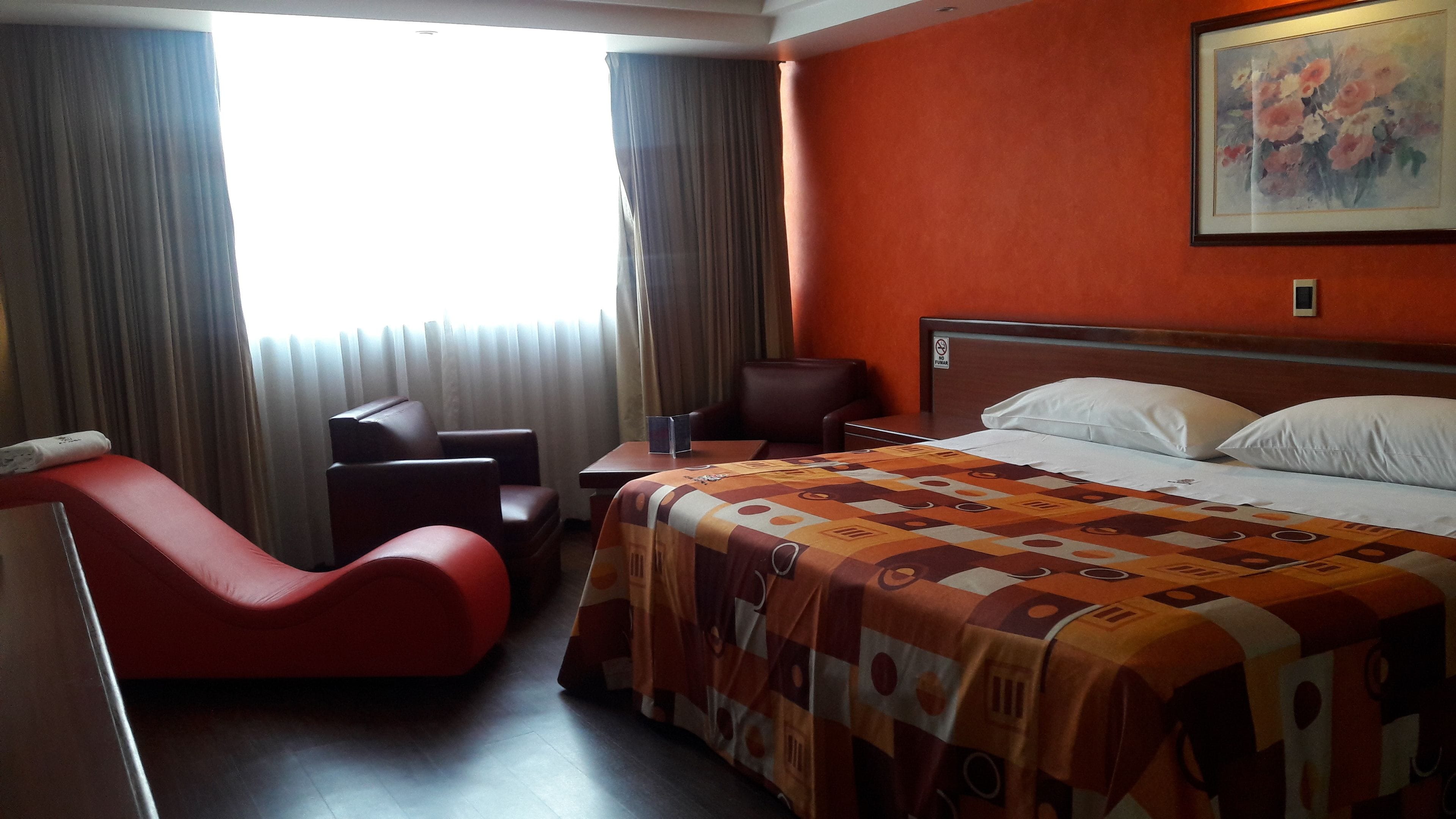 standard room, 1 king bed | free wifi