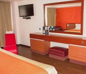 Standardzimmer, 1 King-Bett | Kostenloses WLAN