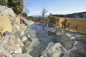Bañera de hidromasaje exterior