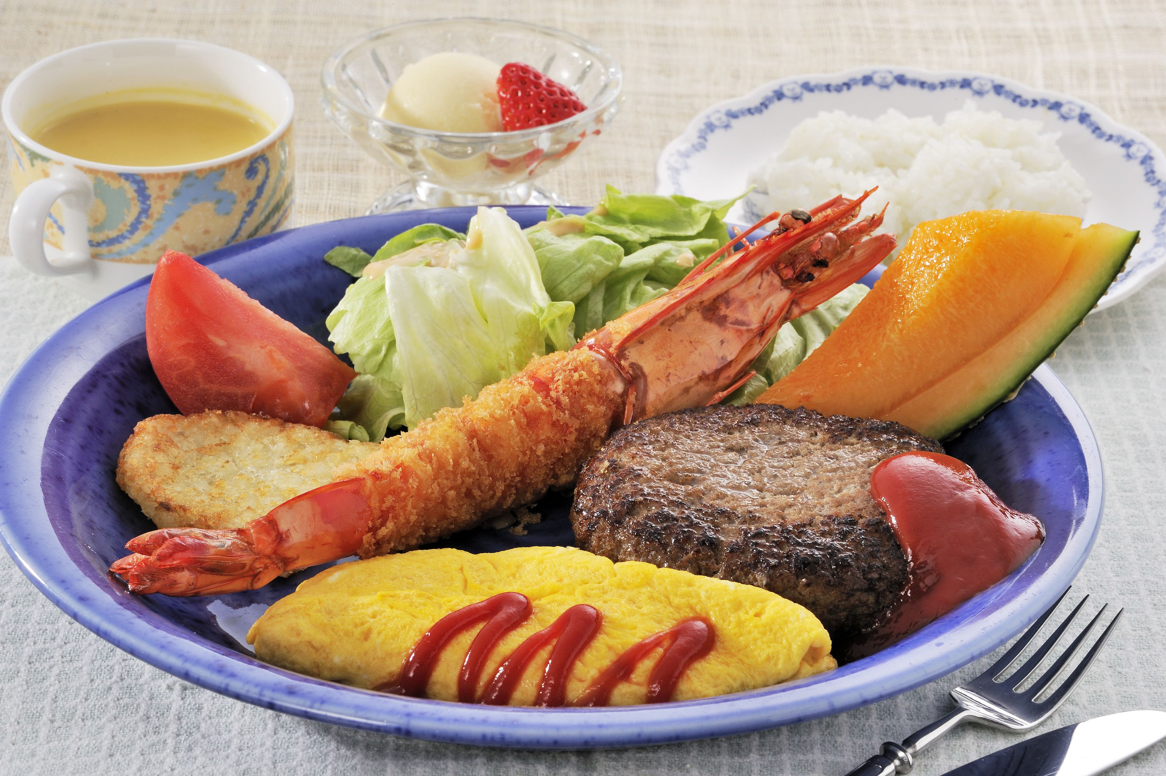 餐饮