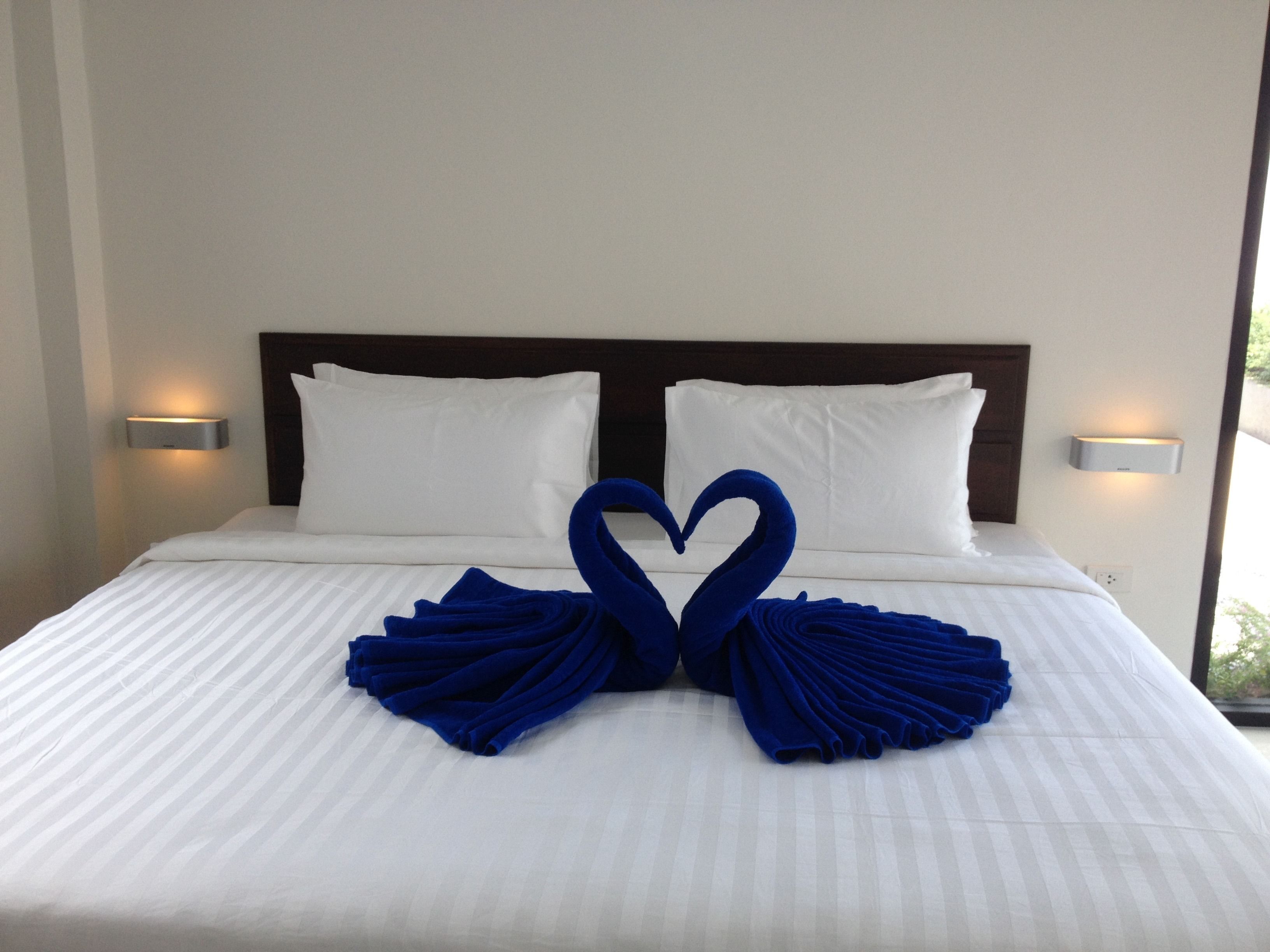 deluxe villa, pool view | minibar, in-room safe, desk, free wifi