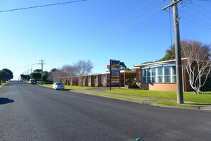 Fachada de la propiedad