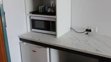 Iron/ironing board, free WiFi