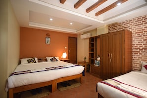 In-room safe, individually decorated, individually furnished, desk