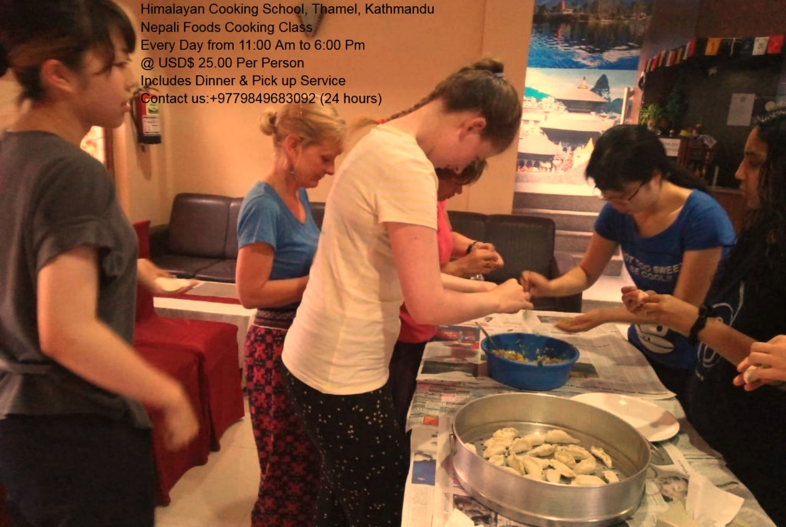 供应早餐、午餐和晚餐，国际美食