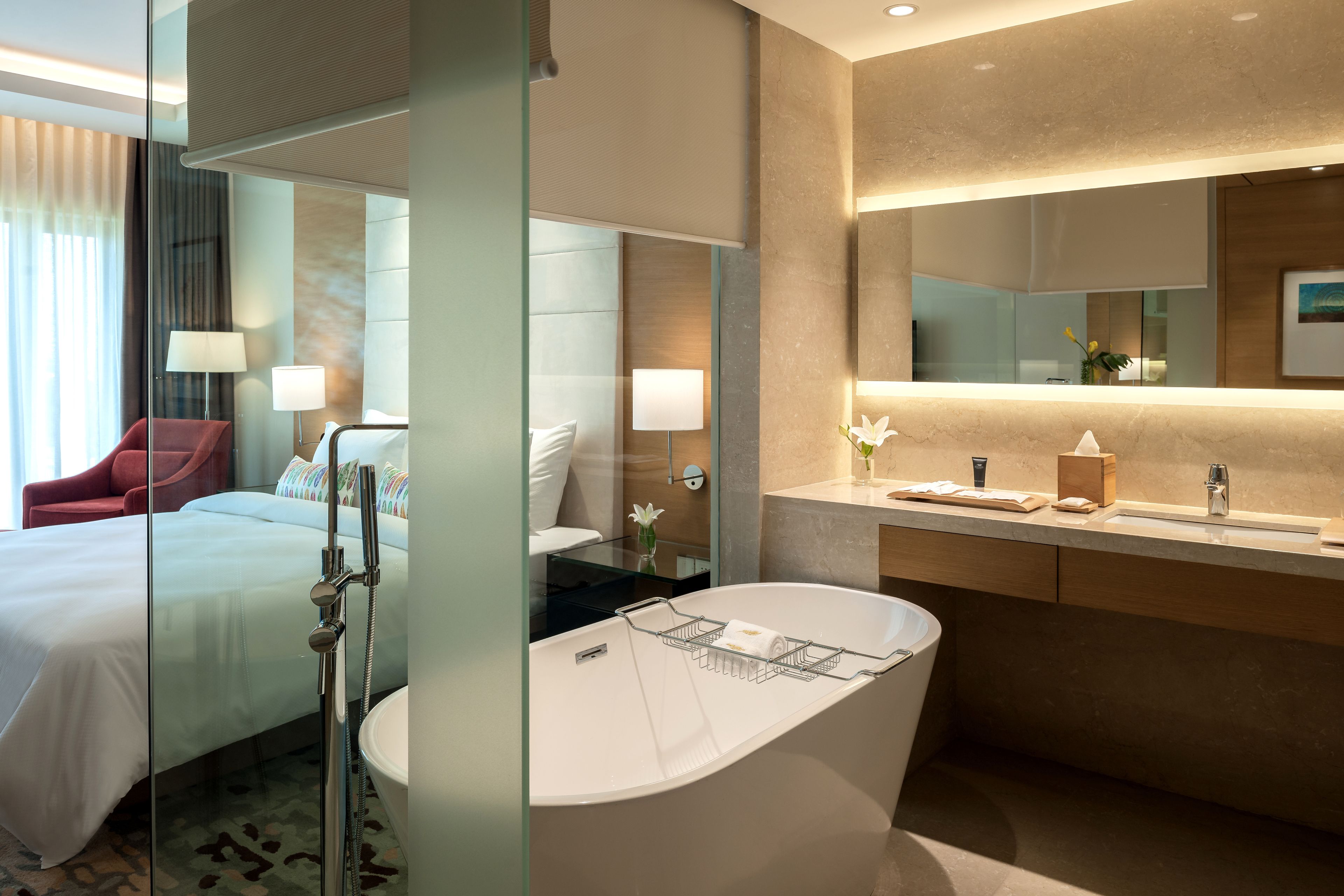 separate bathtub and shower, free toiletries, bathrobes, towels