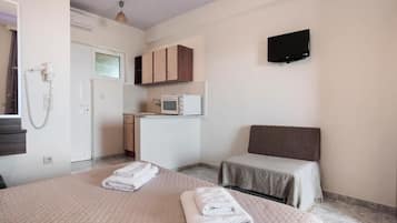 Studio, merinäköala (Triple) | Tallelokero huoneessa, ilmaiset vauvansängyt, ilmainen Wi-Fi
