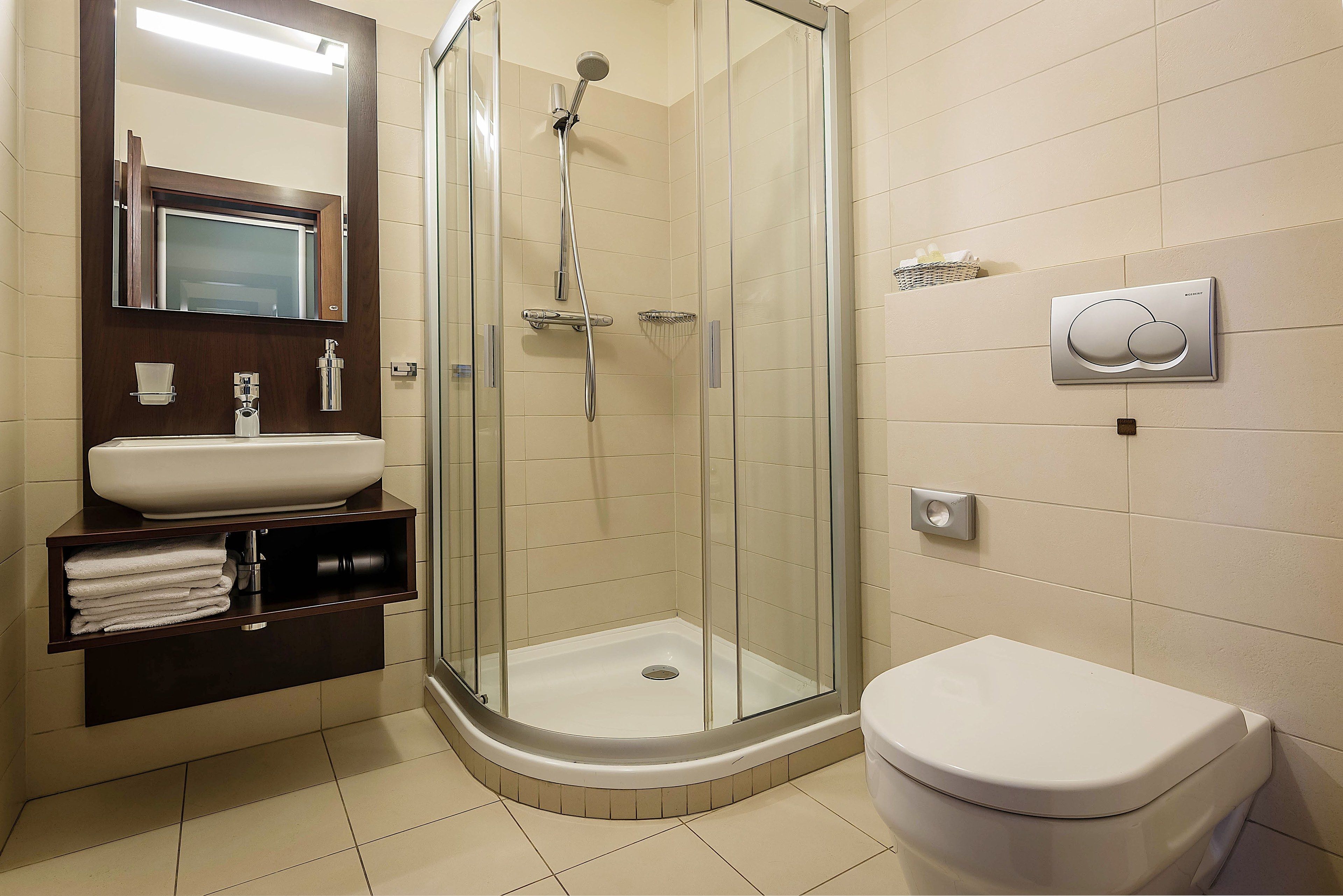 single room | bathroom | shower, free toiletries, hair dryer, towels
